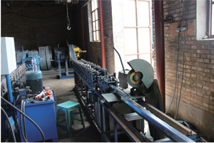 吊軌吊輪生產車間